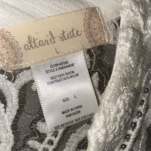 Dress - Picture 2 of 4